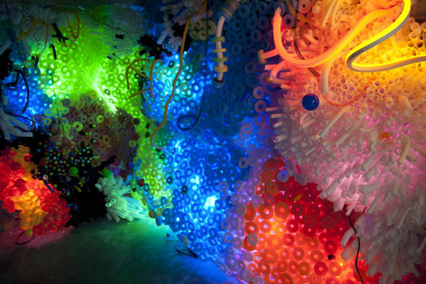 primordial-garden-outdoor-light-installation-by-adela-andea-01